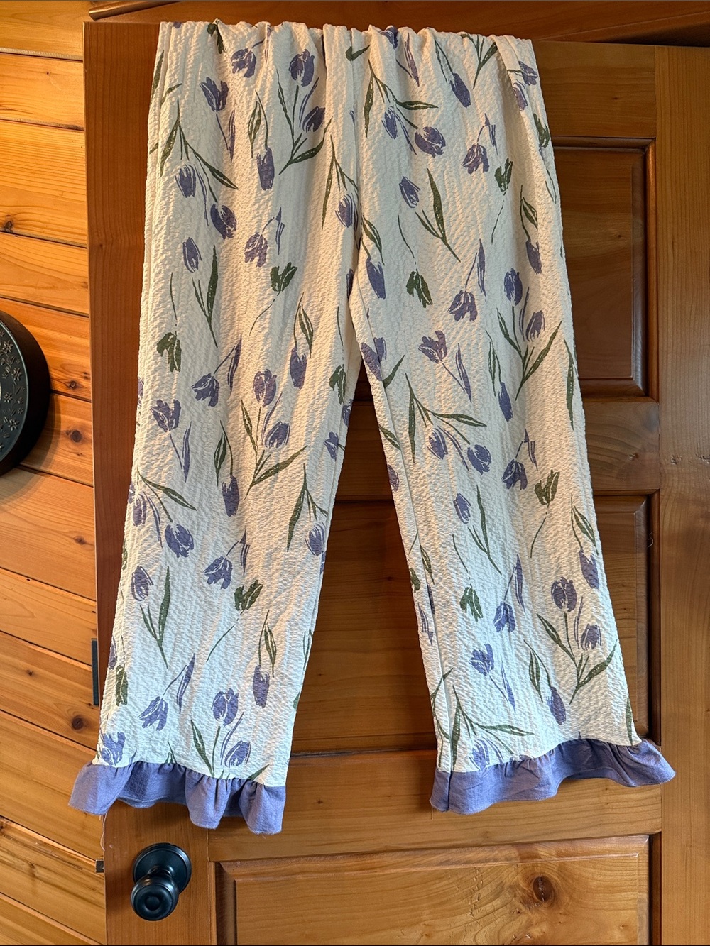 Womens Cream and Lavender Floral Ruffle Hem Lounge Pants